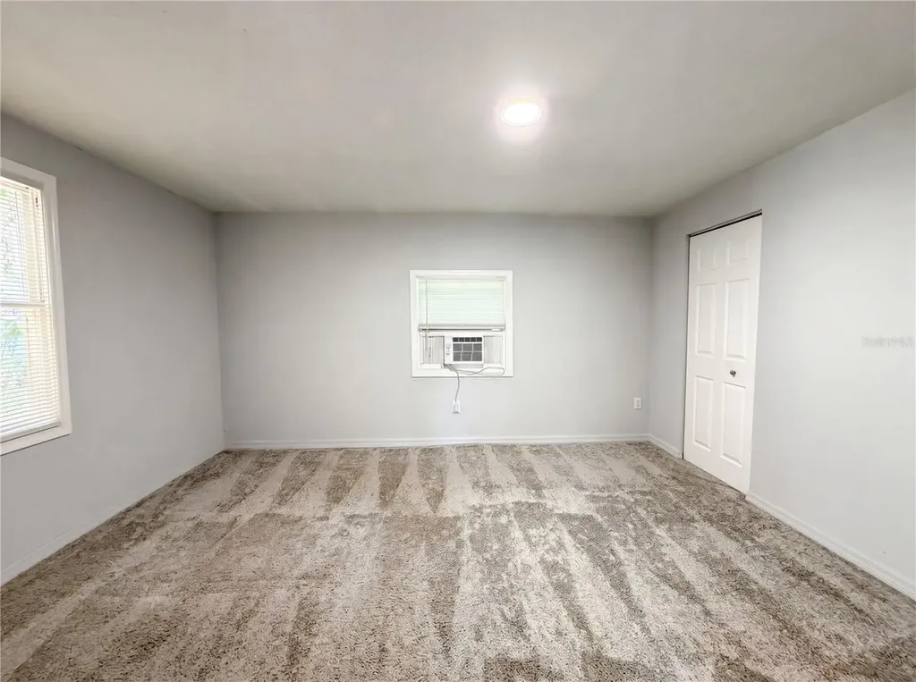 2228 N Orange Avenue Sarasota FL 34234