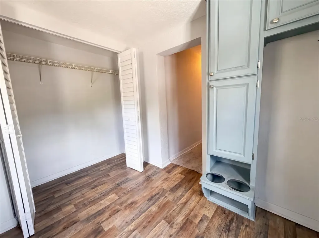 2228 N Orange Avenue Sarasota FL 34234