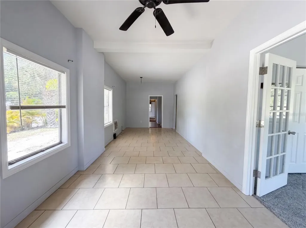 2228 N Orange Avenue Sarasota FL 34234