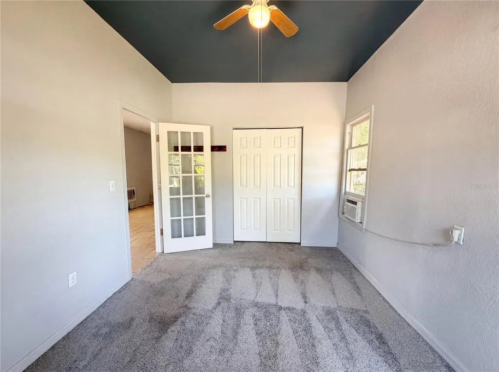 2228 N Orange Avenue Sarasota FL 34234