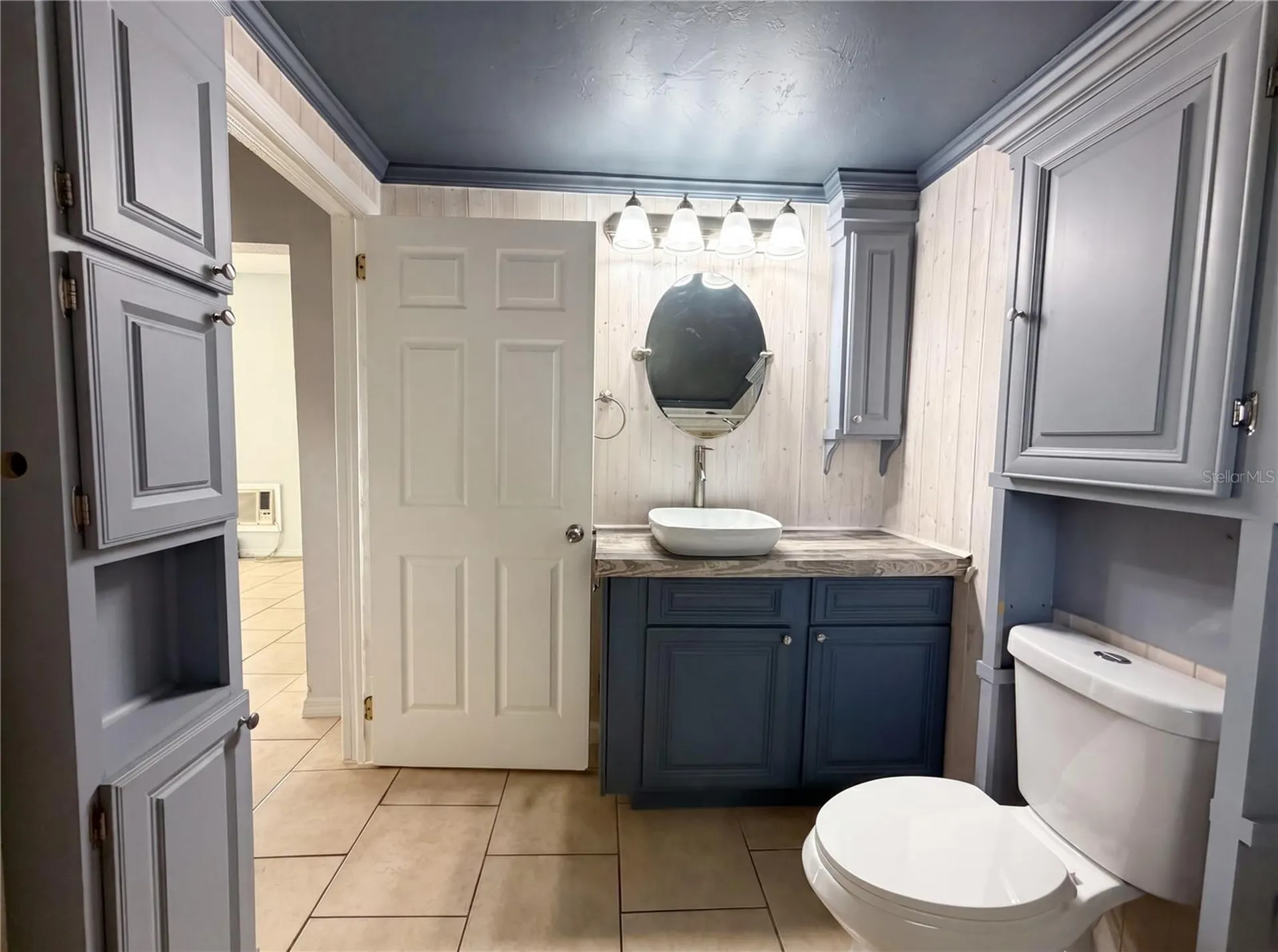 2228 N Orange Avenue Sarasota FL 34234