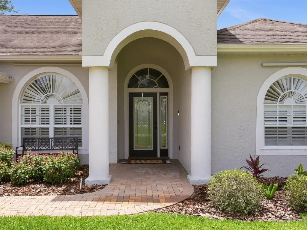 6320 Nikki Lane Tampa FL 33625