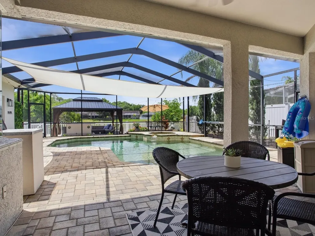 6320 Nikki Lane Tampa FL 33625