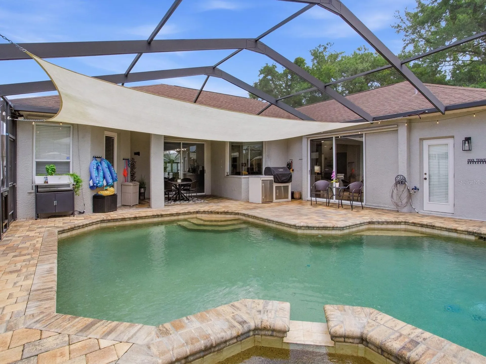 6320 Nikki Lane Tampa FL 33625