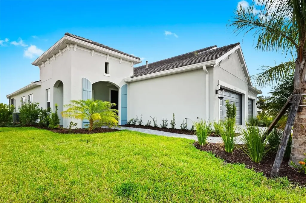 10112 Lake Wales Circle Sarasota FL 34241