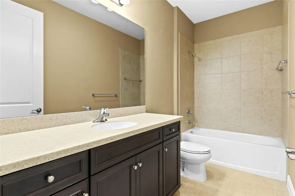 10112 Lake Wales Circle Sarasota FL 34241