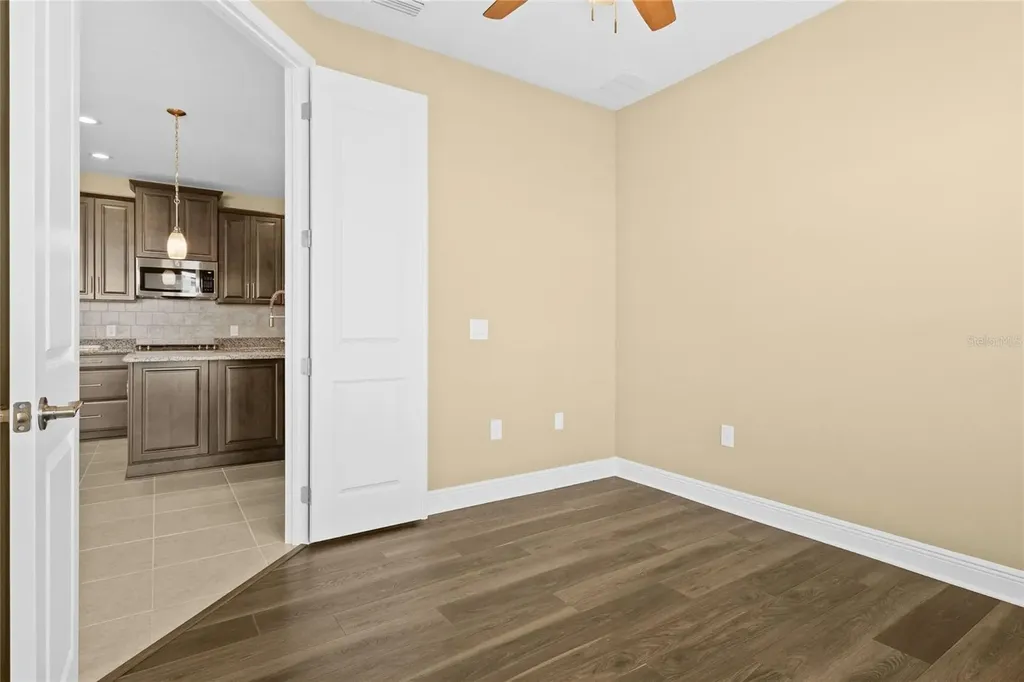 10112 Lake Wales Circle Sarasota FL 34241