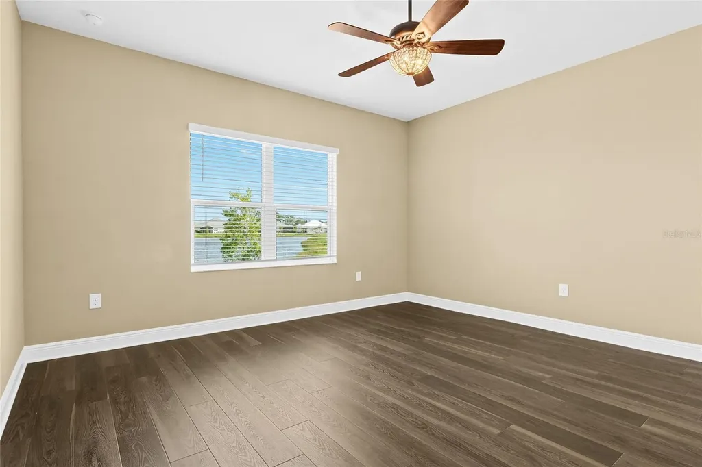 10112 Lake Wales Circle Sarasota FL 34241