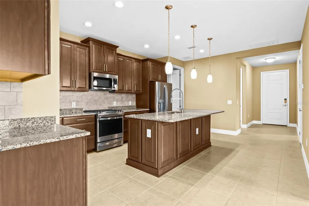 10112 Lake Wales Circle Sarasota FL 34241