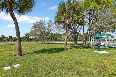 10112 Lake Wales Circle Sarasota FL 34241