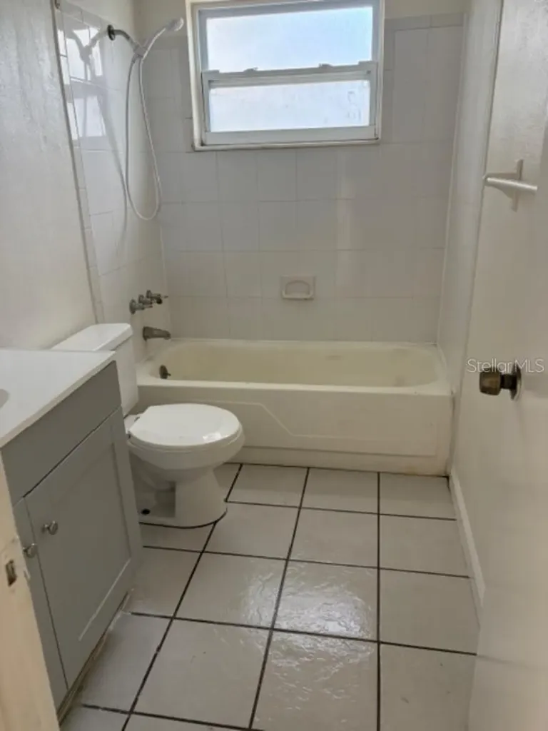 1018 Dartmouth Drive Holiday FL 34691