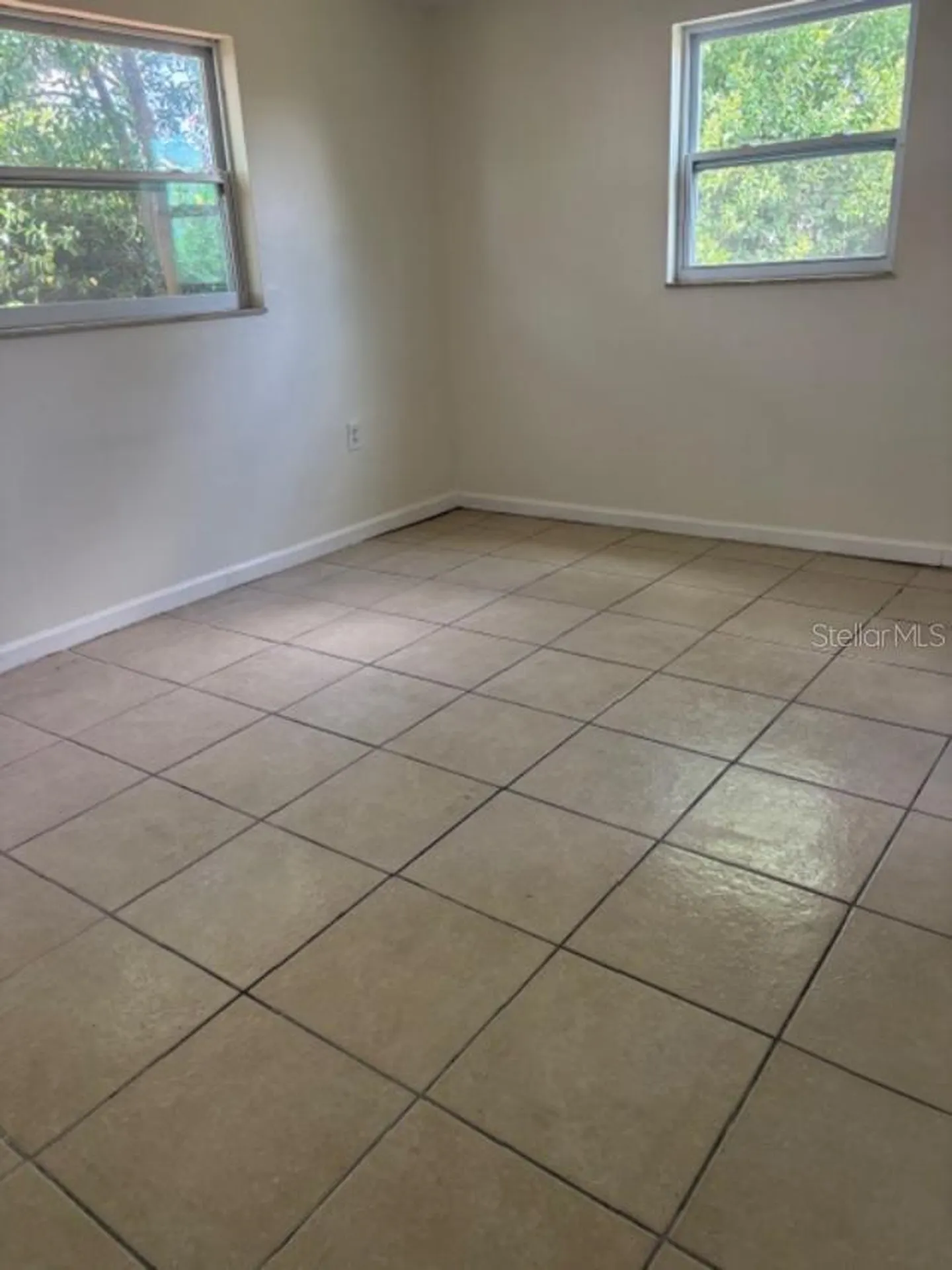 1018 Dartmouth Drive Holiday FL 34691
