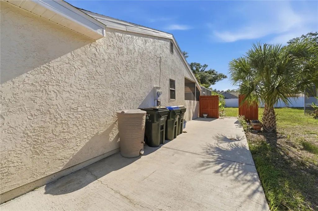 5309 Simrak Street North Port FL 34287