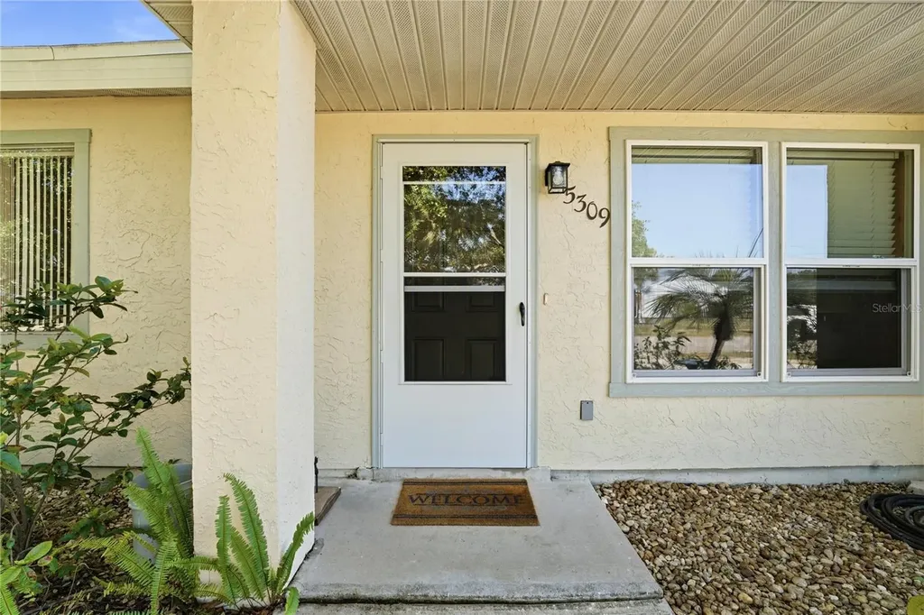 5309 Simrak Street North Port FL 34287