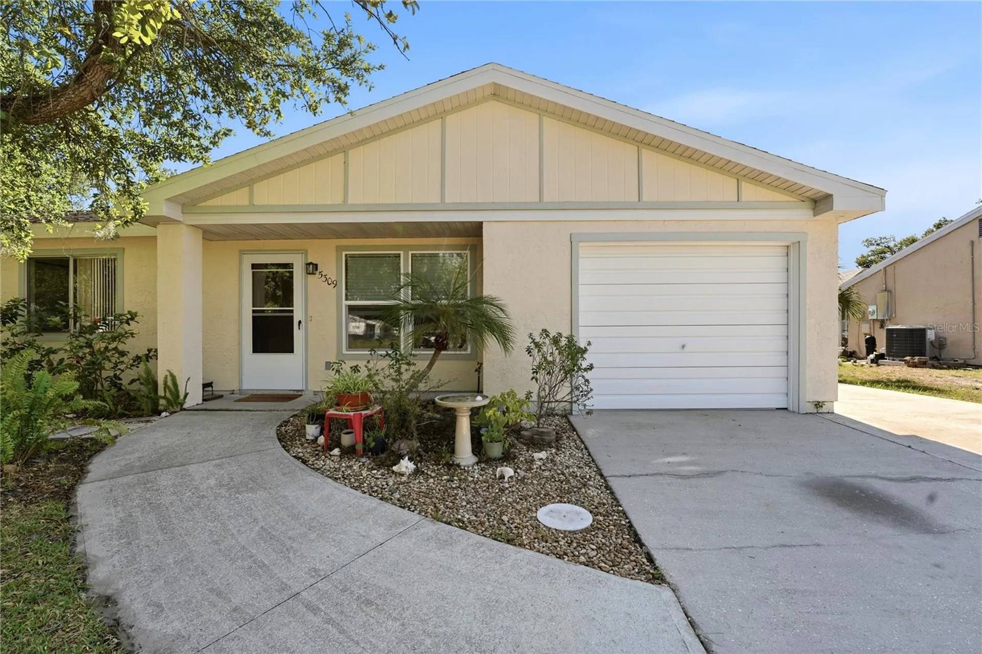 5309 Simrak Street North Port FL 34287