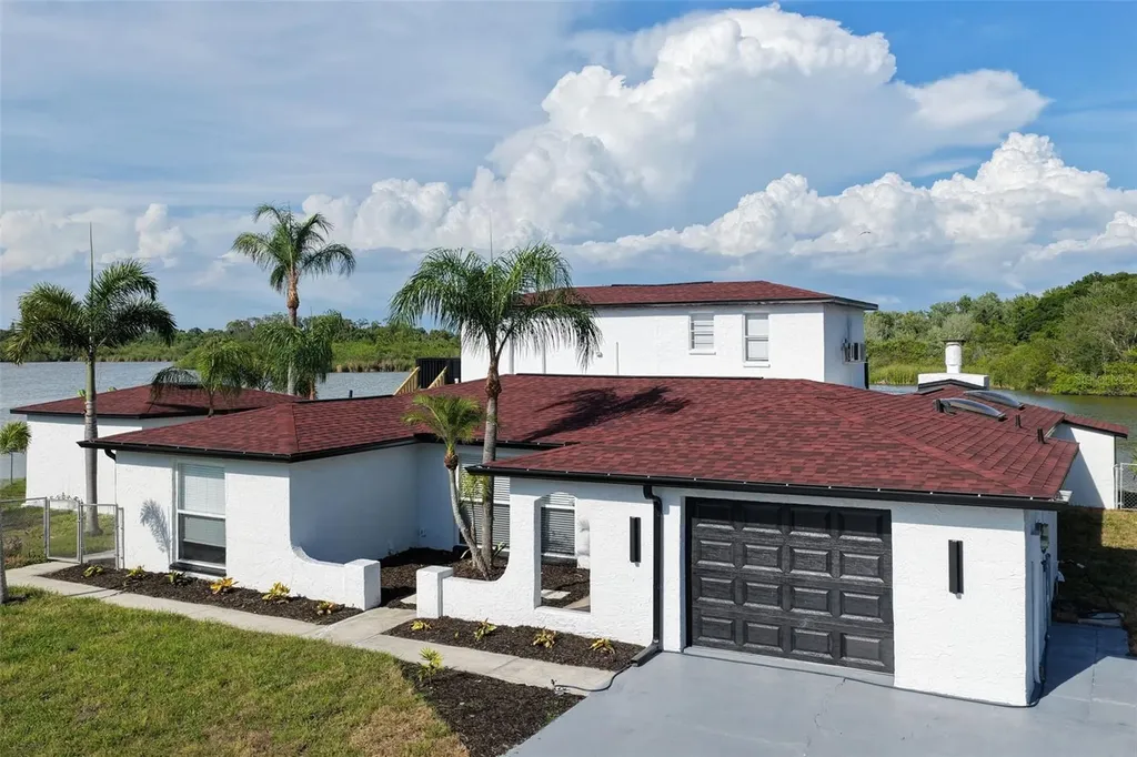 1220 Stover Court Holiday FL 34691