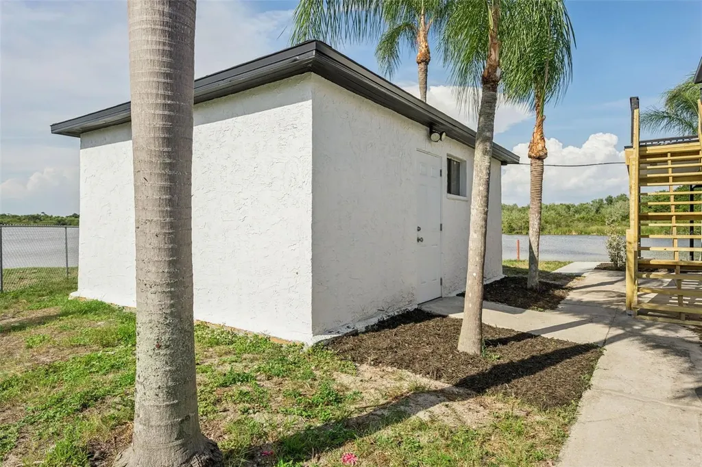 1220 Stover Court Holiday FL 34691