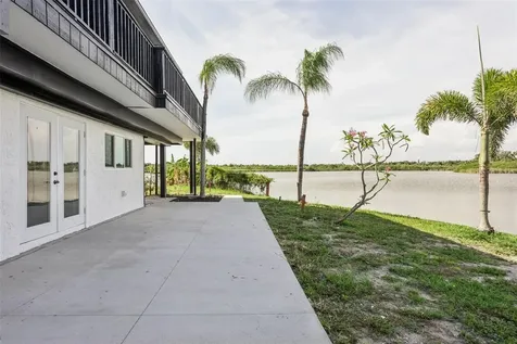1220 Stover Court Holiday FL 34691