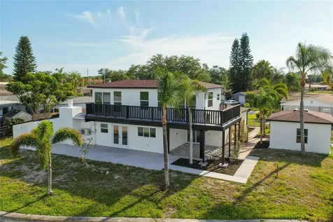 1220 Stover Court Holiday FL 34691