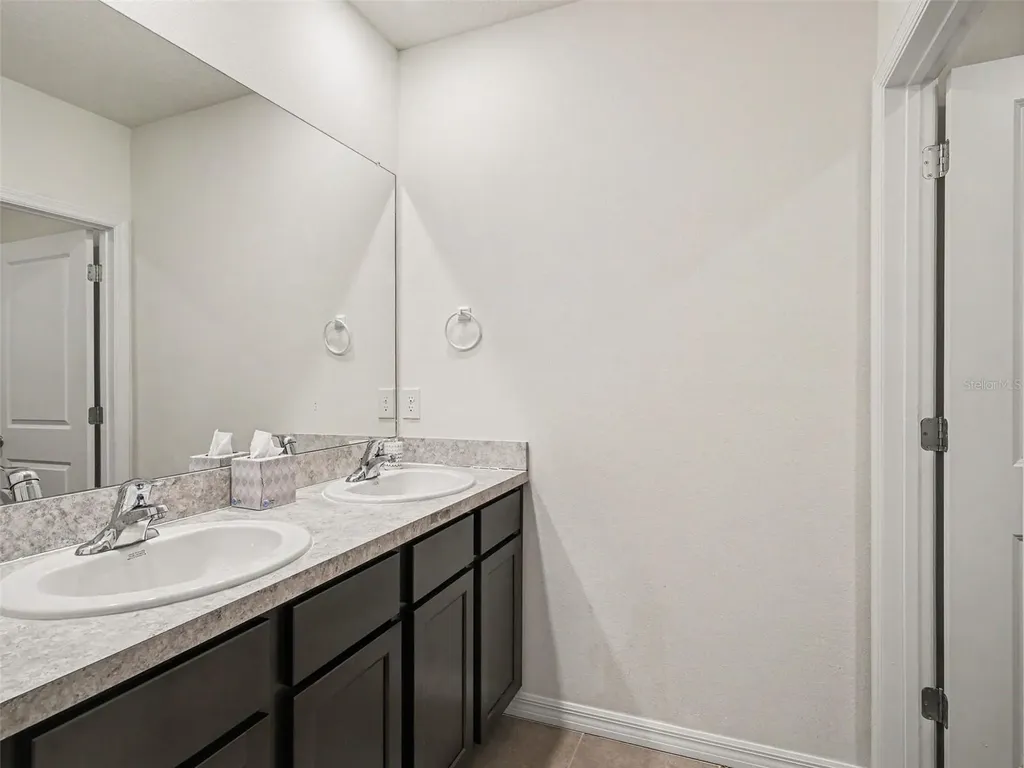 5655 Woodland Sage Drive Sarasota FL 34238