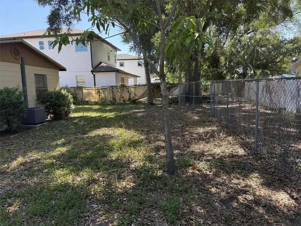 2209 E 18th Avenue Tampa FL 33605