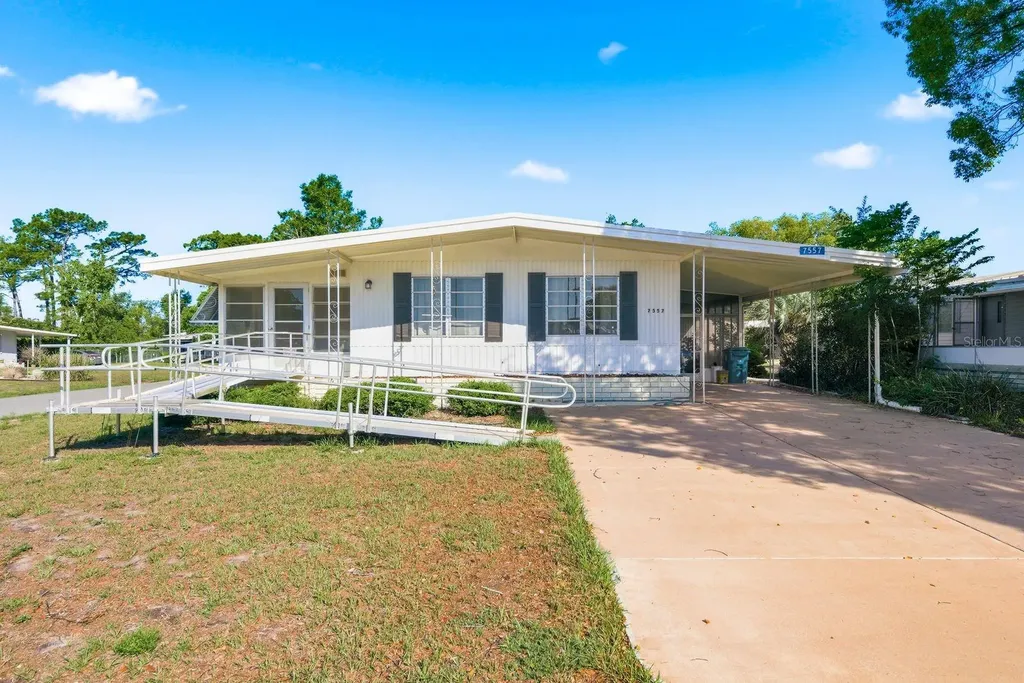 7557 Fairlane Avenue Brooksville FL 34613
