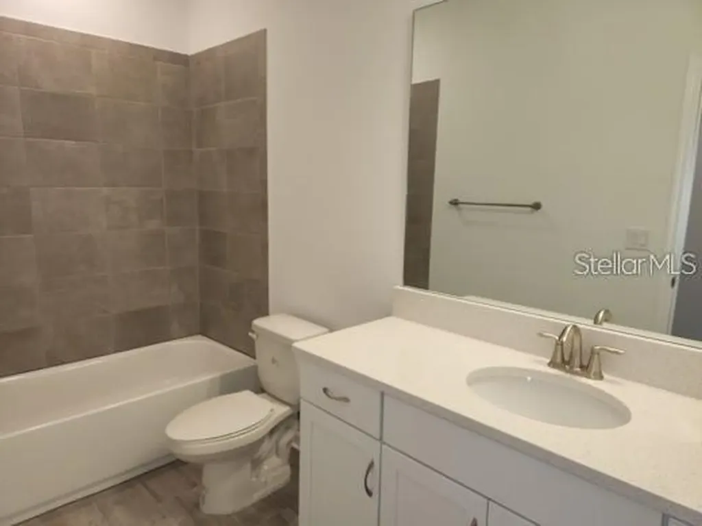 4004 Via Sienna Circle Sarasota FL 34243