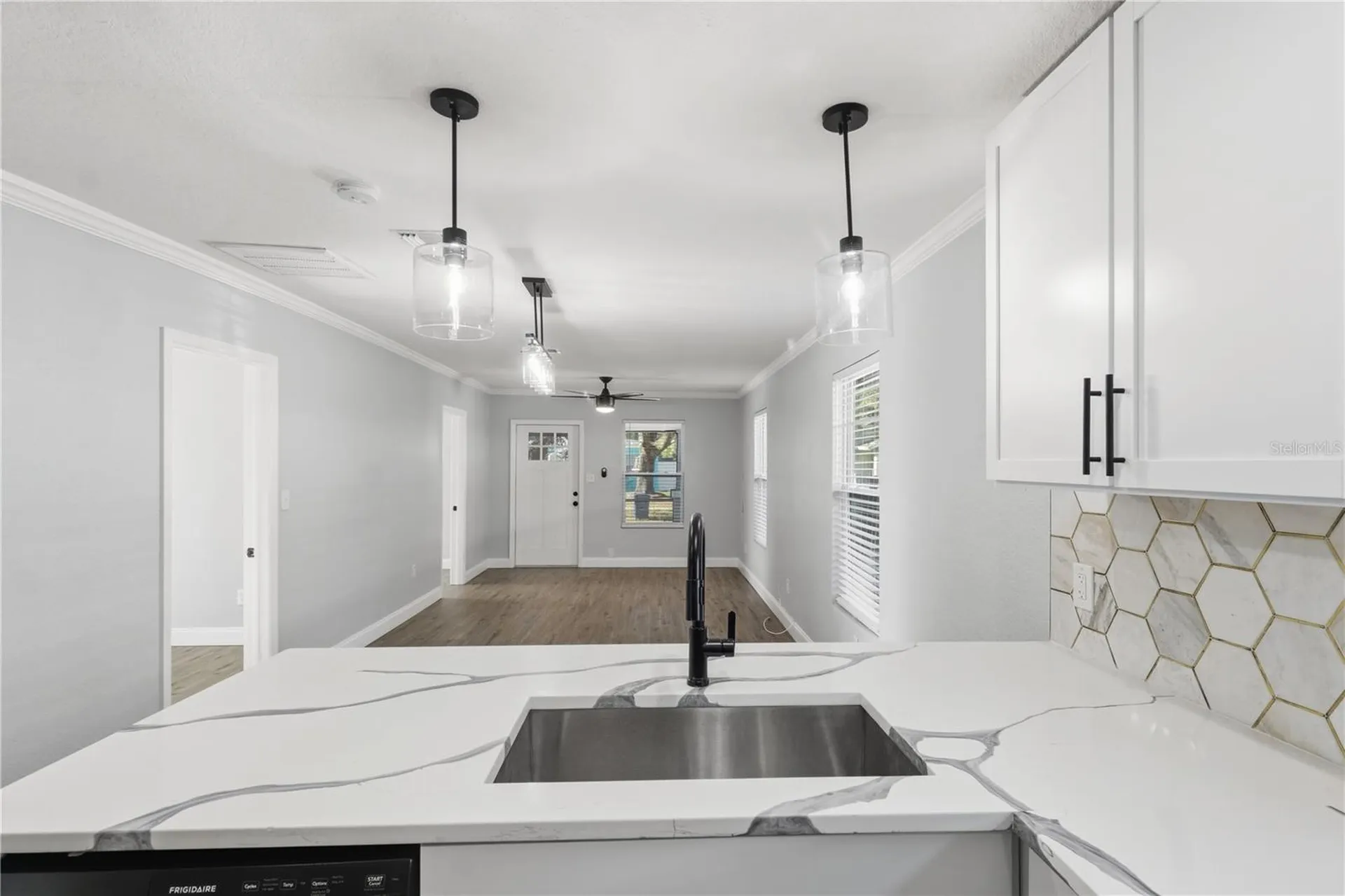 2623 E 38th Avenue Tampa FL 33610