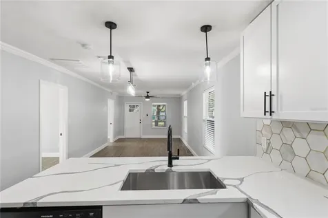 2623 E 38th Avenue Tampa FL 33610
