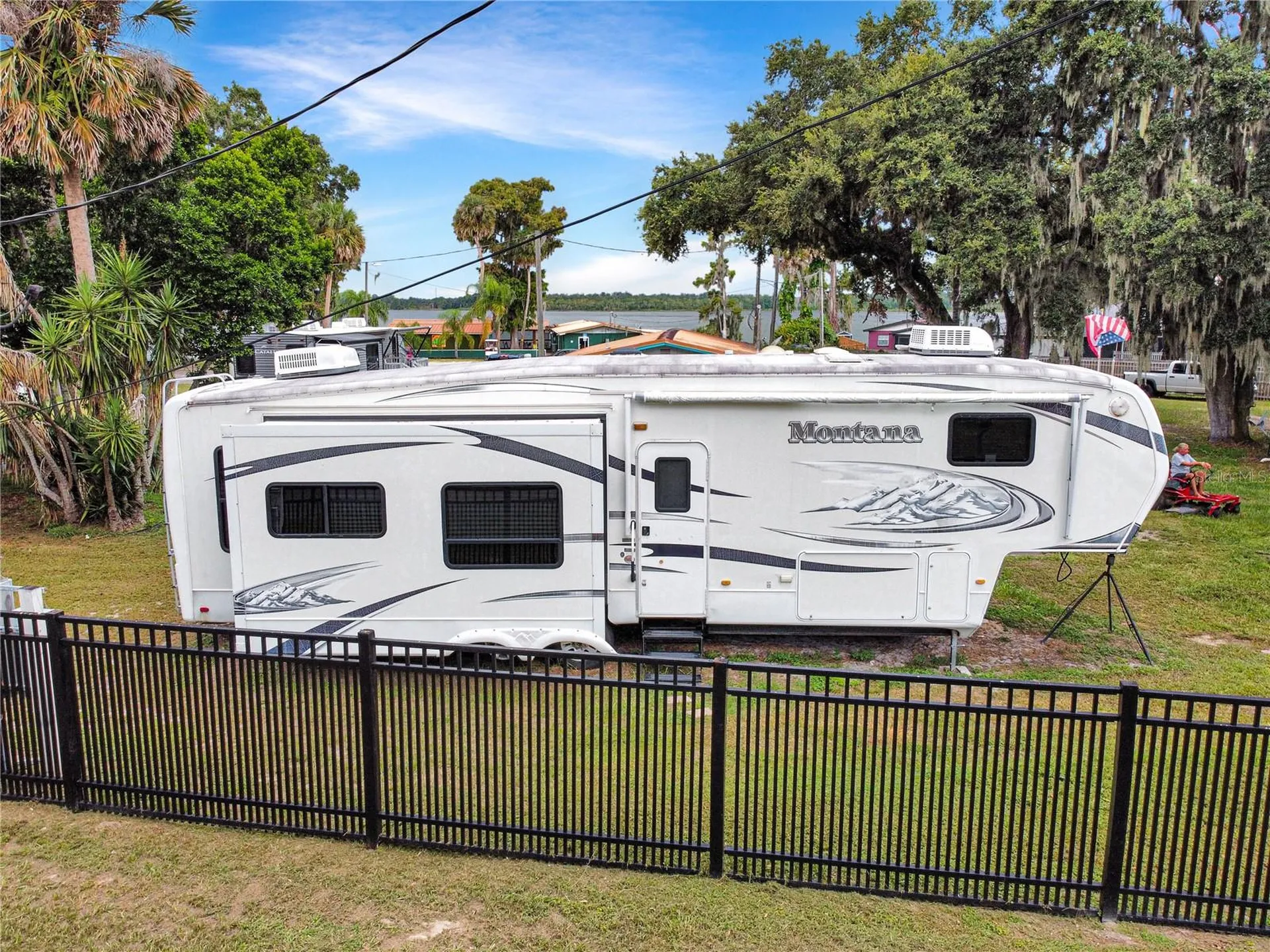 1030 W Lake Marion Road Haines City FL 33844