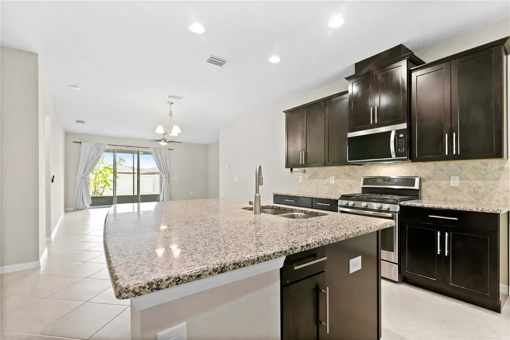 11412 Lake Lucaya Drive Riverview FL 33579