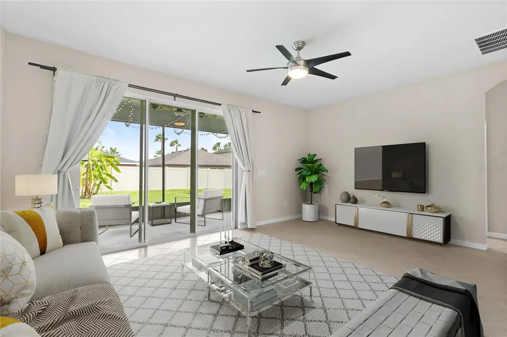 11412 Lake Lucaya Drive Riverview FL 33579