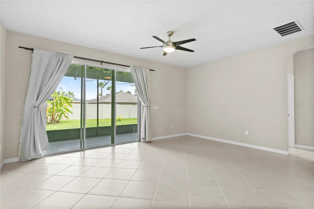 11412 Lake Lucaya Drive Riverview FL 33579