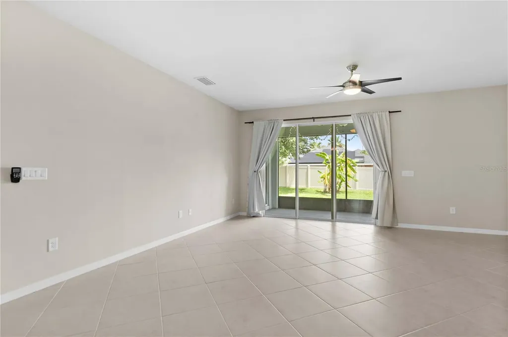11412 Lake Lucaya Drive Riverview FL 33579