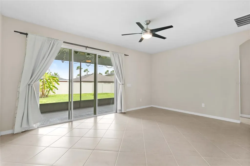 11412 Lake Lucaya Drive Riverview FL 33579