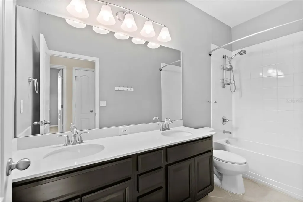 11412 Lake Lucaya Drive Riverview FL 33579