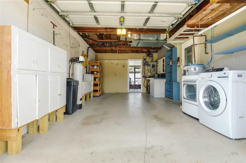 2337 Black Oak Lane Clearwater FL 33763
