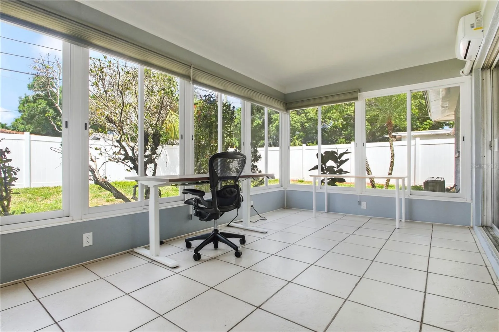 2337 Black Oak Lane Clearwater FL 33763