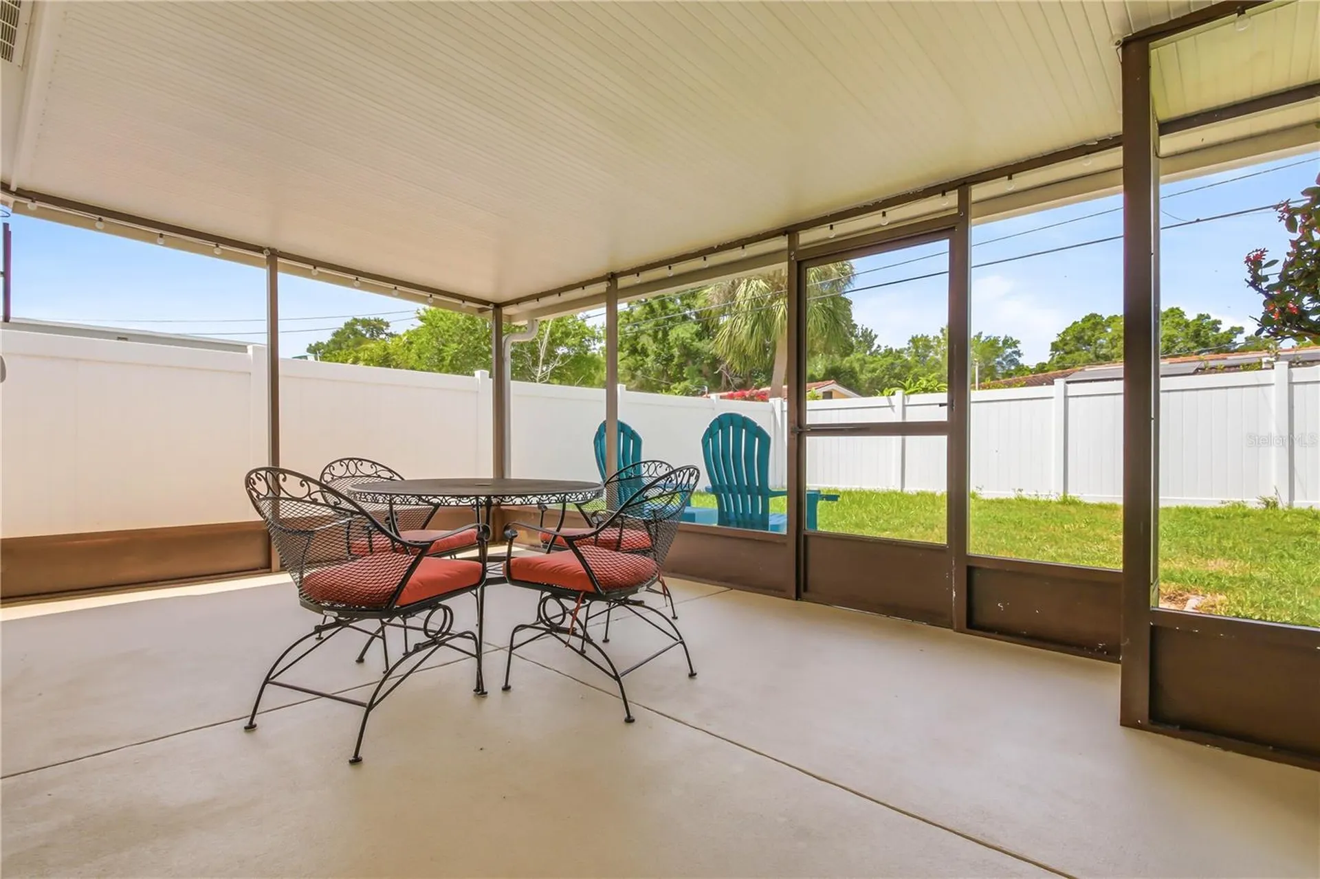 2337 Black Oak Lane Clearwater FL 33763