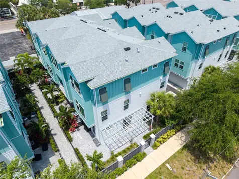 2851 1st Avenue S St Petersburg FL 33712