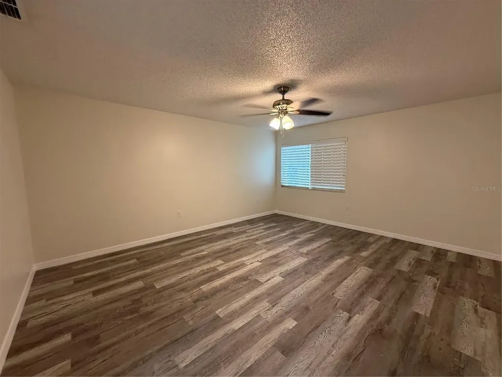 702 Country Lane NE Winter Haven FL 33881