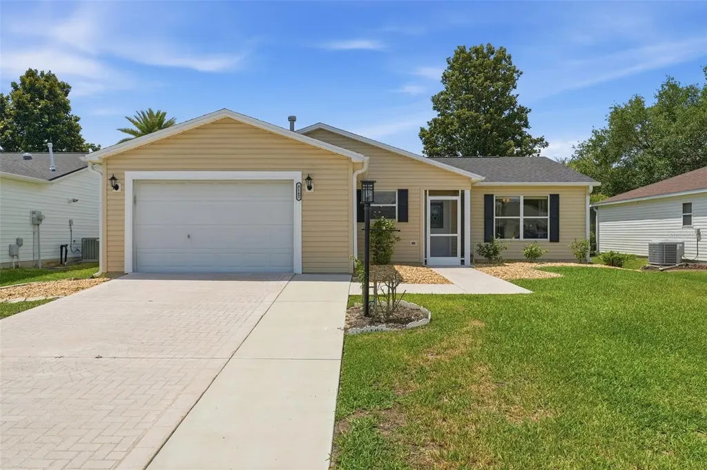 8142 SE 175th Columbia Place The Villages FL 32162
