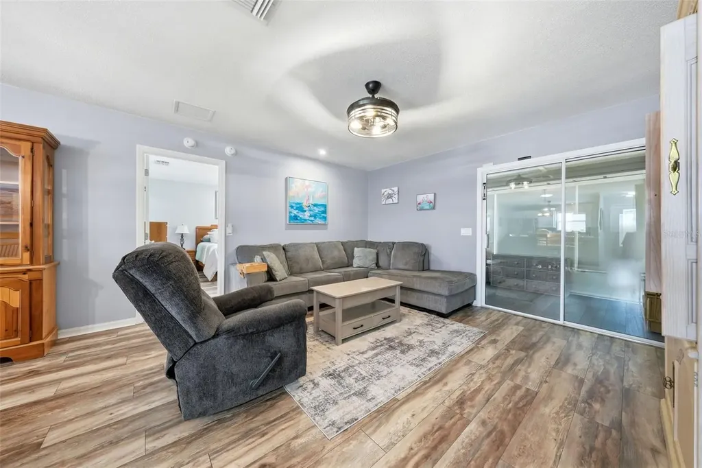 8142 SE 175th Columbia Place The Villages FL 32162