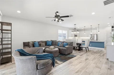 832 Jetway Street Orange City FL 32763