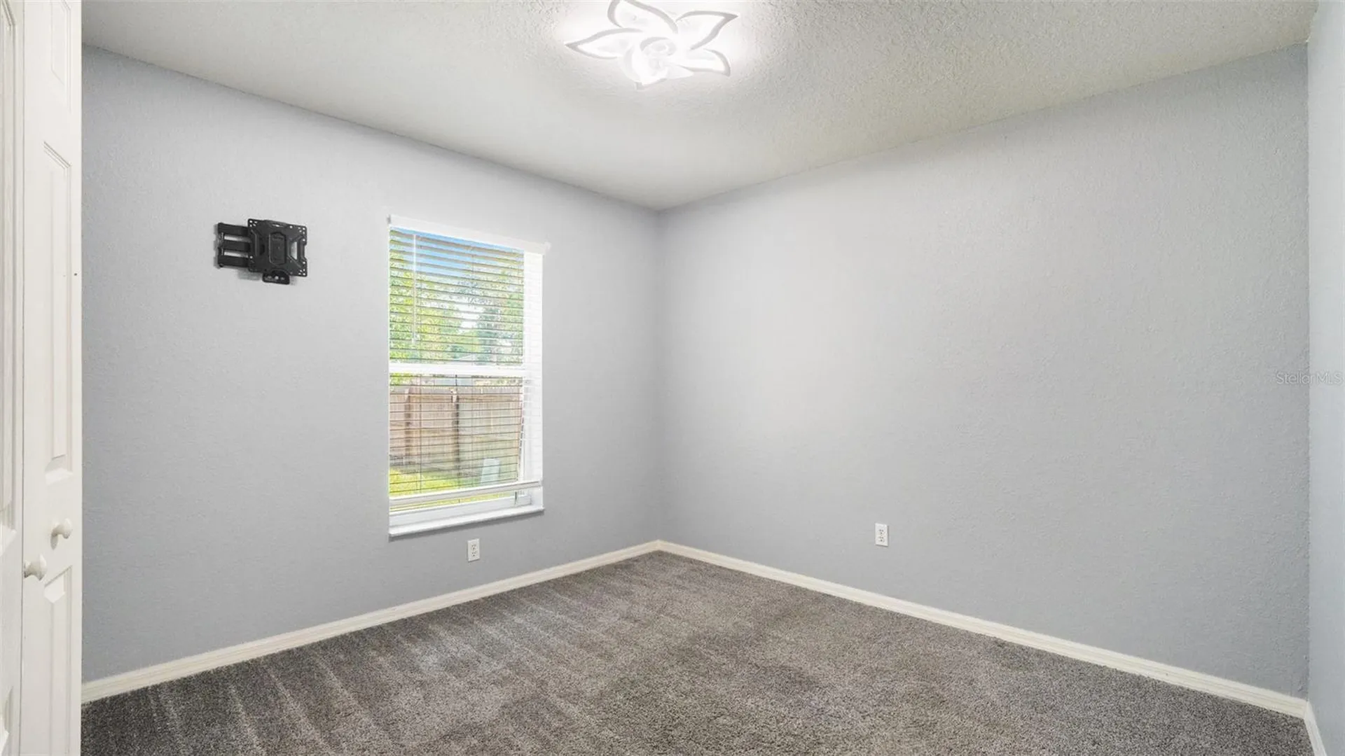 56 Hemlock Radial Ocala FL 34472