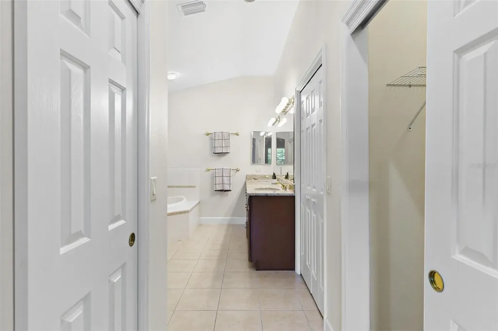5009 Harbor Heights Lady Lake FL 32159