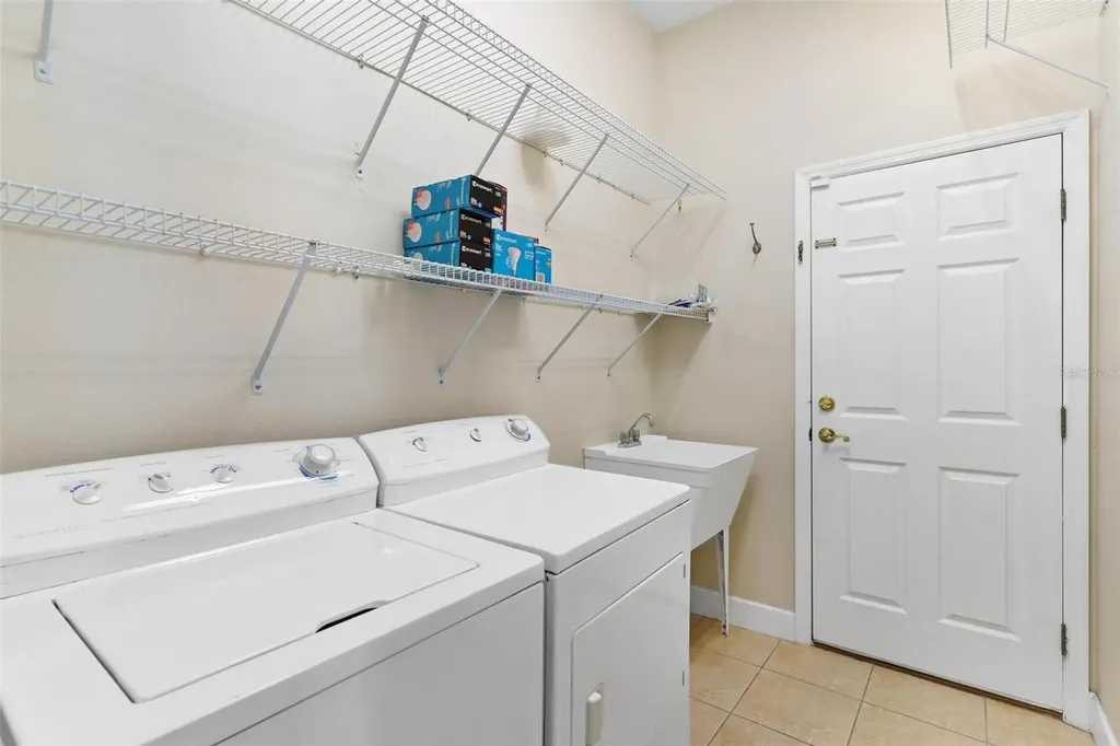 5009 Harbor Heights Lady Lake FL 32159