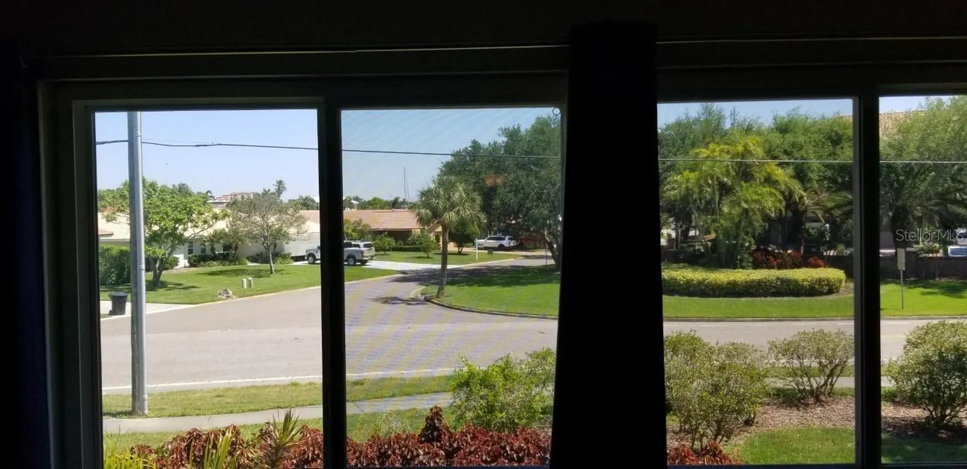 4570 Overlook Dr NE St Petersburg FL 33703