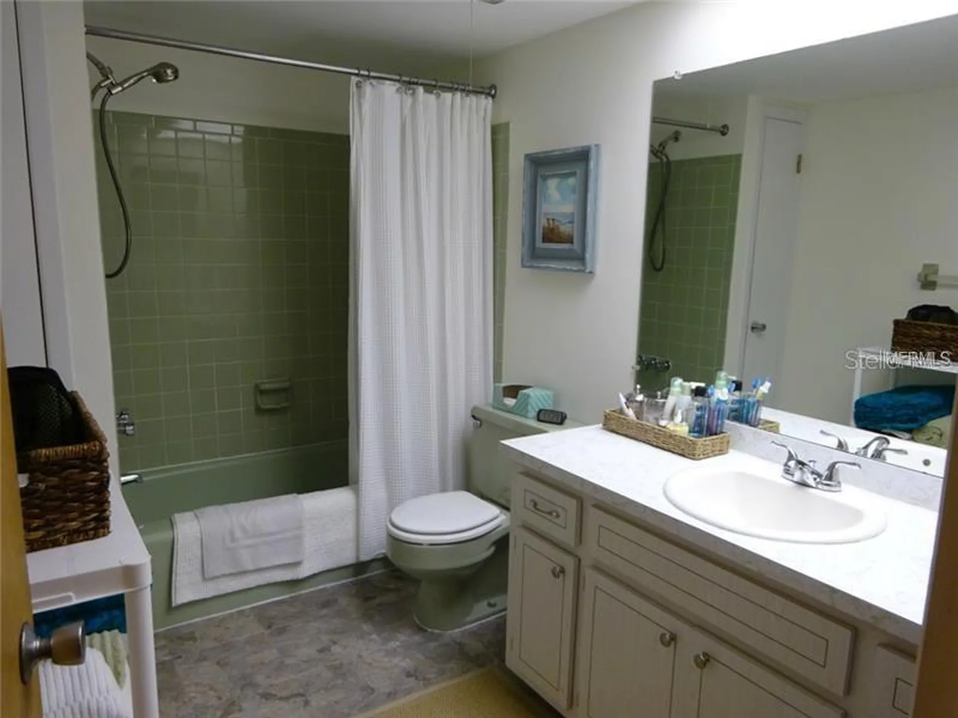 4570 Overlook Dr NE St Petersburg FL 33703