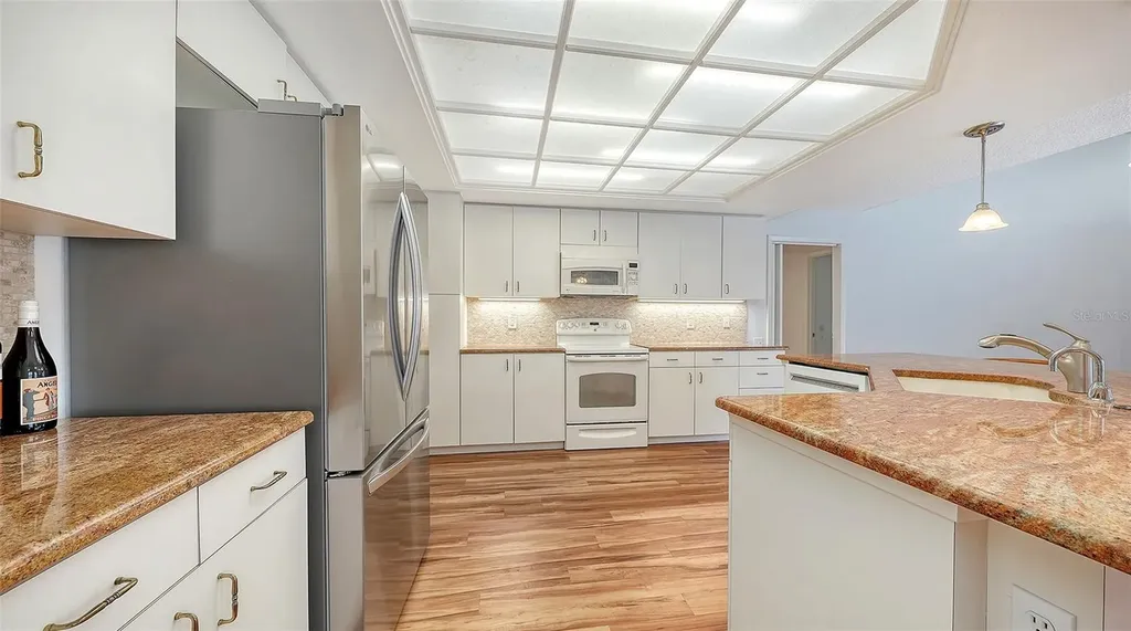 4871 Winterhaven Drive Sarasota FL 34233